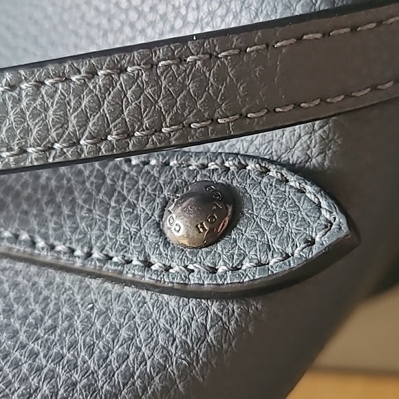 Coach Market Tote - Picture 10 of 12